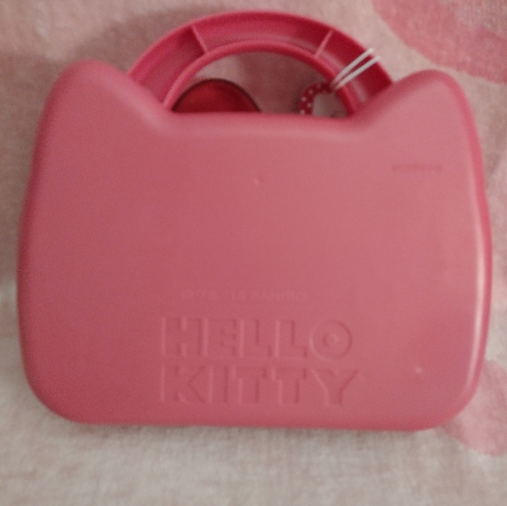 EXCLUSIVE - Hello Kitty Officially Licensed Doctor/Nurse Playset - Picture 7 of 10